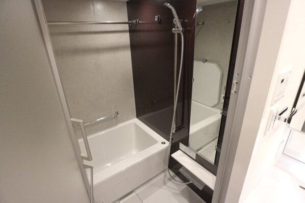 アヴァンカーサ町屋の物件内観写真